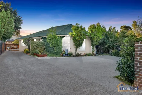 Property photo of 17 Tyrone Street Werribee VIC 3030