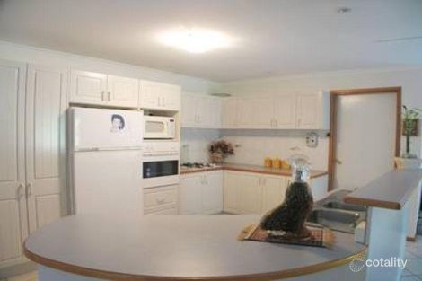 Property photo of 103 Kaloona Drive Bourkelands NSW 2650