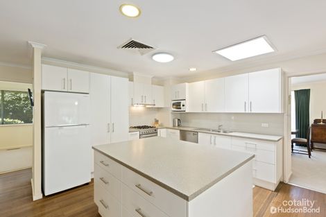 Property photo of 3 The Glades Doncaster VIC 3108