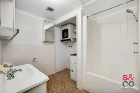 Property photo of 1/20 Oliver Street Lyneham ACT 2602