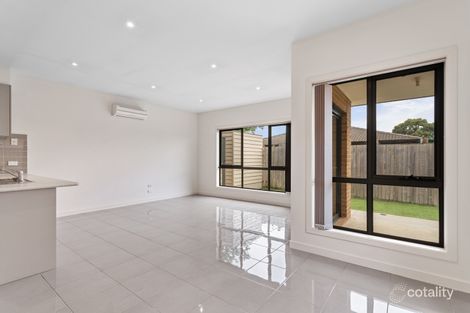 Property photo of 1/8 Damte Place St Albans VIC 3021