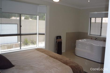 Property photo of 38 Eastern Court Helensvale QLD 4212
