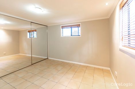 Property photo of 22 Miandetta Street Mansfield QLD 4122