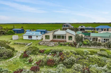 23 Cape Douglas Rd, Cape Douglas, SA 5291