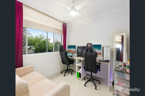 Property photo of 1/117 Clarence Road Indooroopilly QLD 4068