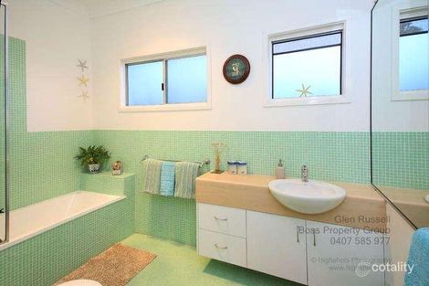 Property photo of 35 Canopus Street Coorparoo QLD 4151