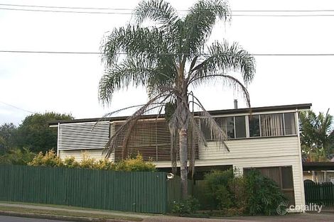 32 Camelia Ave, Everton Hills, QLD 4053