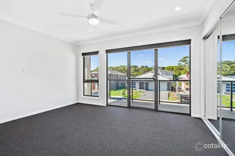 Property photo of 24 Holroyd Street Albion Park NSW 2527