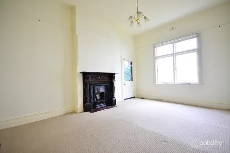 Property photo of 67 Rochester Road Balwyn VIC 3103