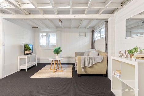 Property photo of 79 Mingera Street Mansfield QLD 4122