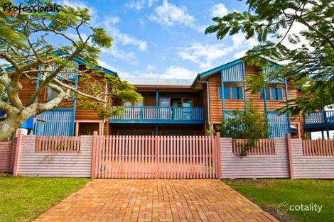 Property photo of 2 Buckingham Street Margate QLD 4019