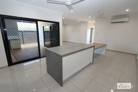 4 Bradshaw Cres, Katherine East, NT 0850