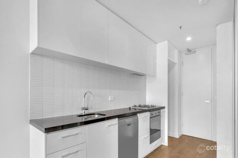 Property photo of 220/2 Gillies Street Essendon North VIC 3041