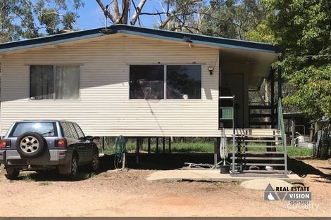 Property photo of 19A Rifle Range Road Sapphire Central QLD 4702