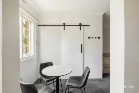 Property photo of 17/4 McDonald Street Potts Point NSW 2011