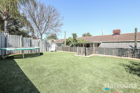 16 Maxworthy Pl, Hamilton Hill, WA 6163