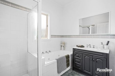 Property photo of 4 Flemming Avenue Maribyrnong VIC 3032