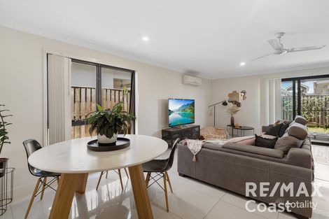 Property photo of 39 Hill Drive Pimpama QLD 4209