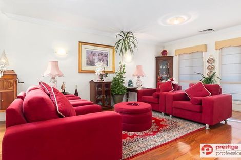 Property photo of 29 Fernleaf Court Wattle Grove NSW 2173