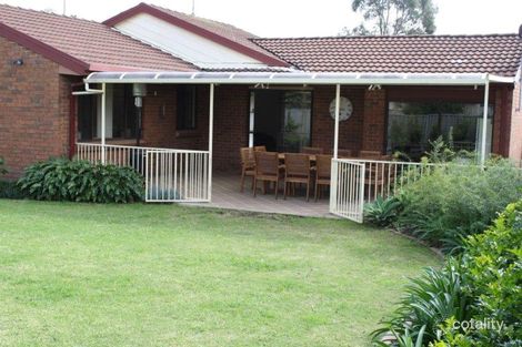 Property photo of 9 Ivy Avenue McGraths Hill NSW 2756