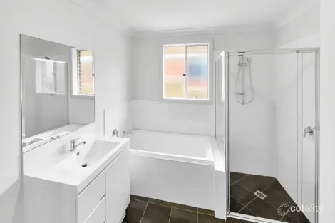 Property photo of 8A Xavier Court Mudgee NSW 2850