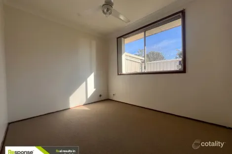 Property photo of 34 Hoyle Drive Dean Park NSW 2761