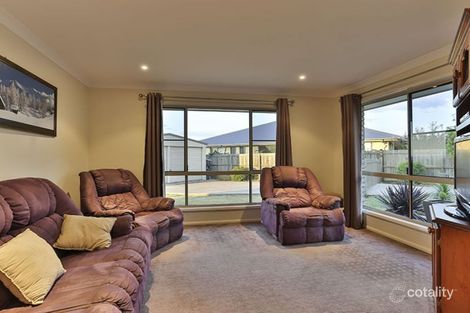 Property photo of 2A Kalimna Drive Highfields QLD 4352