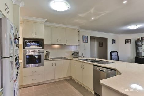 Property photo of 2A Kalimna Drive Highfields QLD 4352