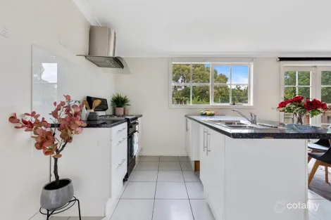 Property photo of 239 York Street Ballarat East VIC 3350