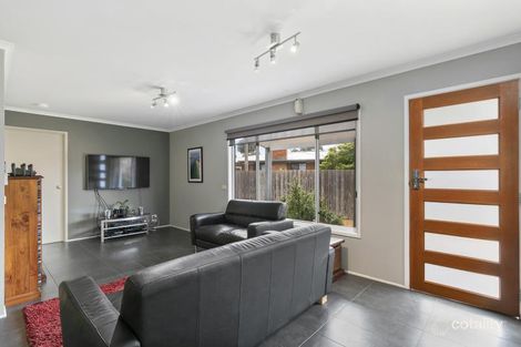 Property photo of 6 School Avenue Newhaven VIC 3925