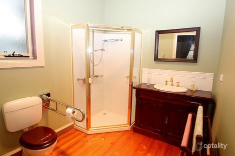 Property photo of 11 Ghost Gums Boulevarde Maryborough VIC 3465