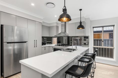 Property photo of 8 Crick Place Oran Park NSW 2570