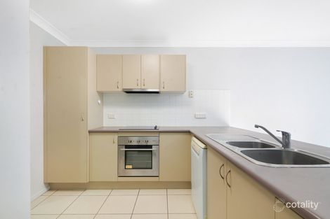 Property photo of 4/53 Gordon Street Labrador QLD 4215