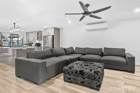 Property photo of 67 Poinsettia Avenue Hollywell QLD 4216