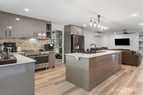 Property photo of 67 Poinsettia Avenue Hollywell QLD 4216