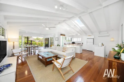 Property photo of 1 Windsor Avenue Moffat Beach QLD 4551