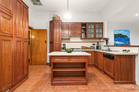 Property photo of 21 Grandview Avenue Pascoe Vale South VIC 3044