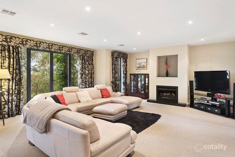 Property photo of 16 Pinehurst Place Chirnside Park VIC 3116