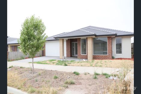 Property photo of 48 Primrose Crescent Mickleham VIC 3064