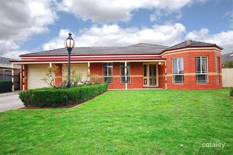 22 Redford Dr, Wendouree, VIC 3355