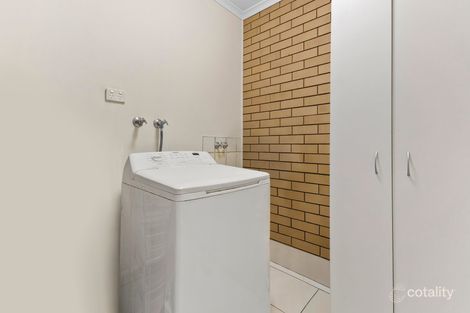 Property photo of 1/68 James Road Beachmere QLD 4510