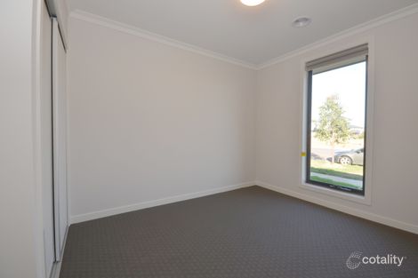 Property photo of 2 Lumsden Way Lucas VIC 3350
