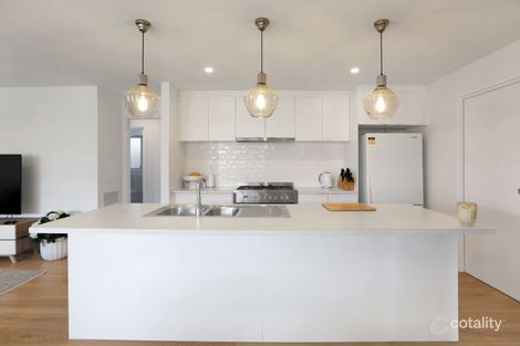 Property photo of 18 Gat Sing Way Dennington VIC 3280