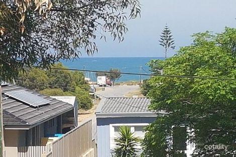 Property photo of 12 Caroline Way Madora Bay WA 6210