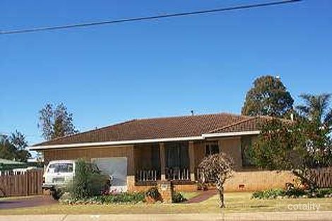 4 Risson St, Wilsonton Heights, QLD 4350