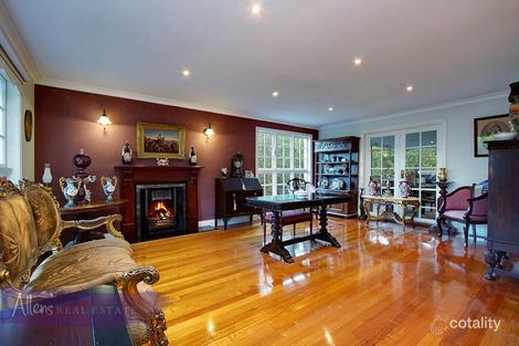 Property photo of 27 Morinda Crescent Doncaster East VIC 3109