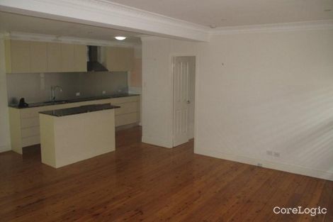 Property photo of 10 Bauer Street Southport QLD 4215