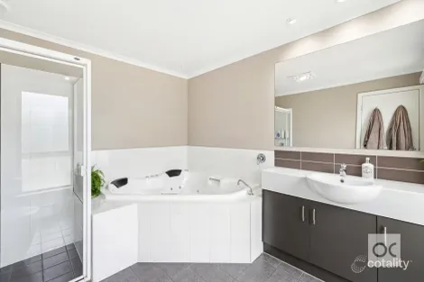 Property photo of 76 Highfield Drive Craigburn Farm SA 5051