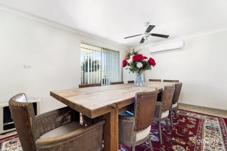 Property photo of 25 Siena Close Prestons NSW 2170