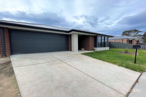 5 Peters Dr, Stratford, VIC 3862